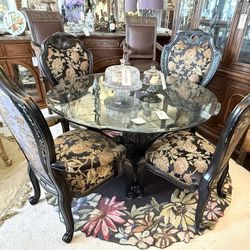 AICO By Michael Amini OPULENT Round Dining Table And Chairs - NY