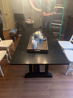 Dining room table