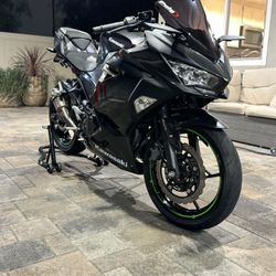 2022 Ninja 400 ABS