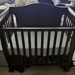 Mini Baby Crib 