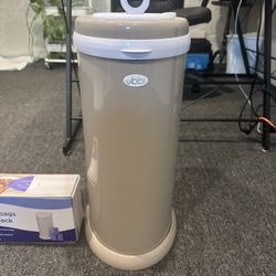 Ubbi Diaper Pail - Never Used