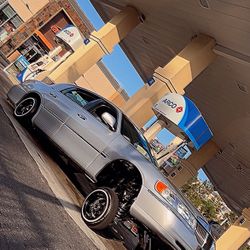 2001 Lincoln Town Car