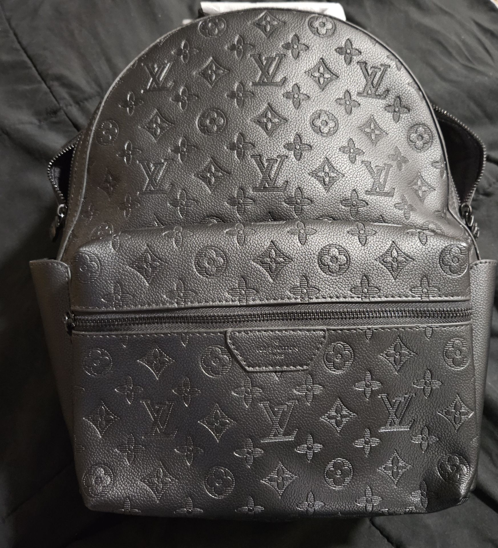 Backpack 