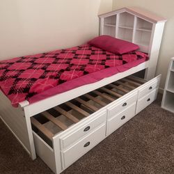 Bunk Beds Almost Like New