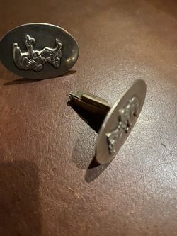 Cufflinks