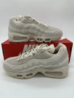 Nike Air Max 95 Women's size 8 Cream Athletic Shoes
