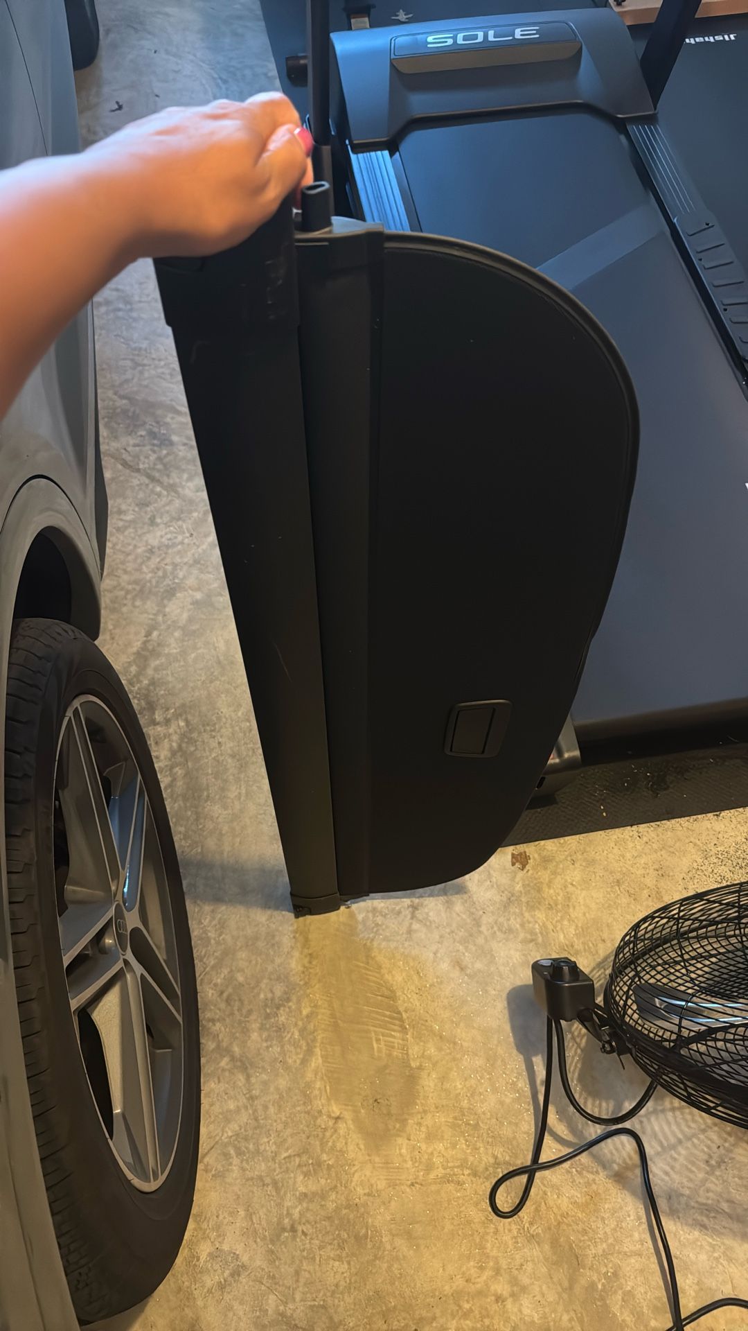 Audi Q5 Privacy Trunk Cover