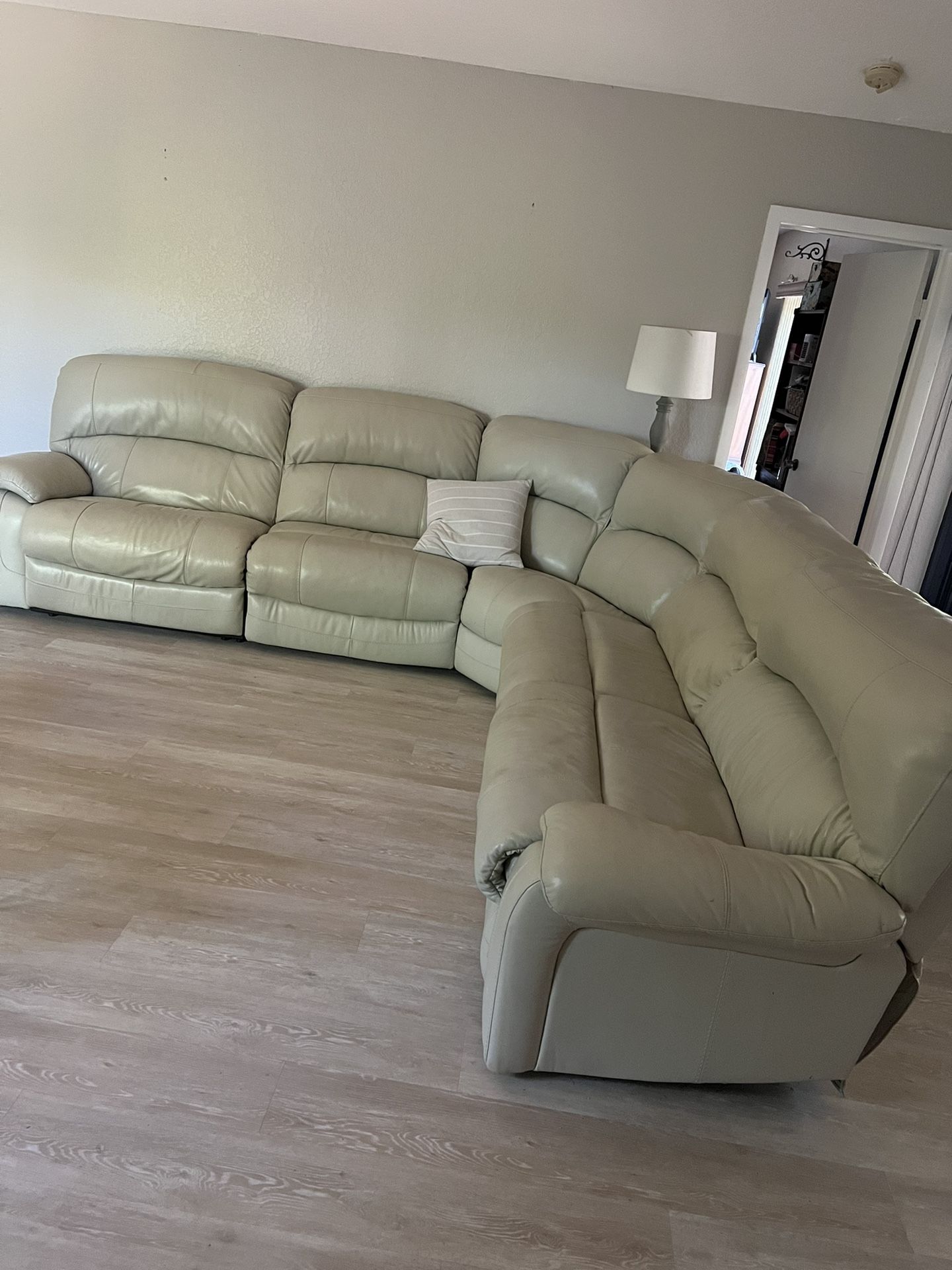Leather Couch Beige for Sale in Fort Lauderdale, FL OfferUp