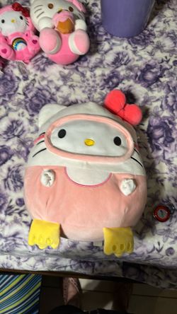 Hello kitty original Souishmallows - 16 inch
