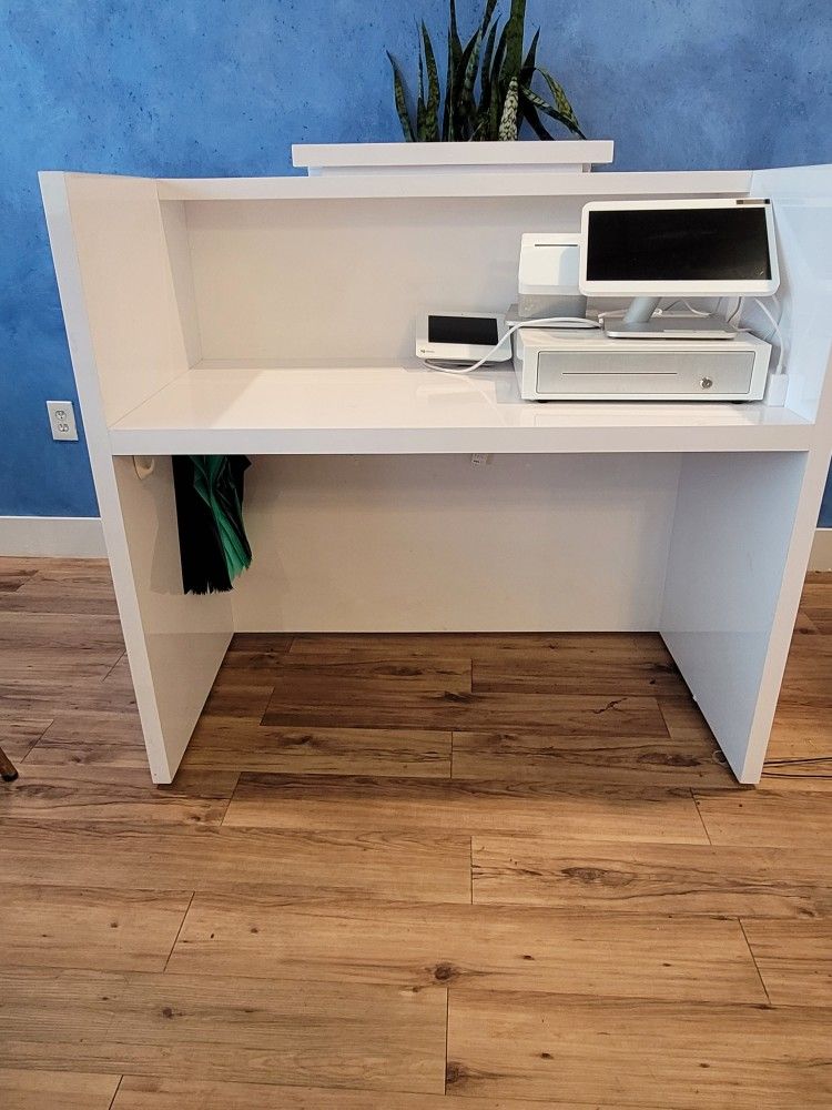 48" WHITE  Reception Desk 