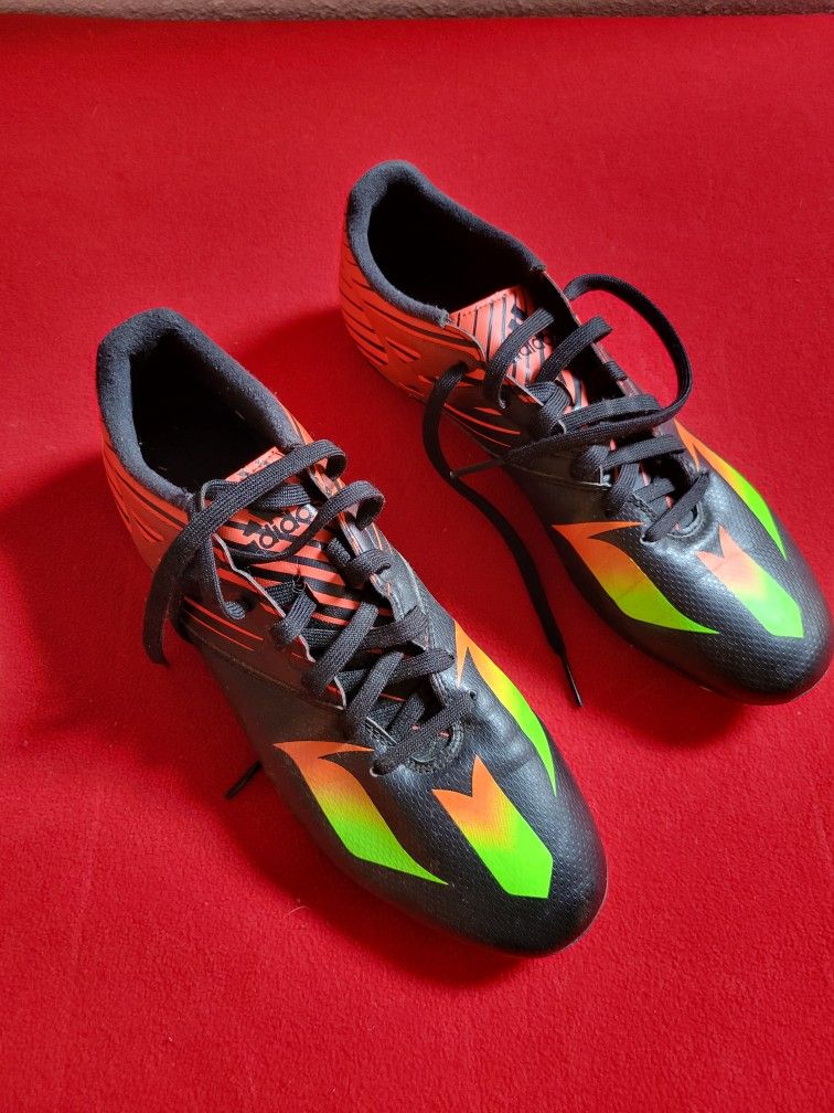 Adidas Messi Soccer Cleats - Men's Size 12