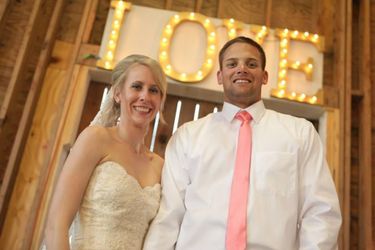 LOVE Marquee Sign 