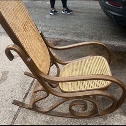 Vintage Rocking Chair 