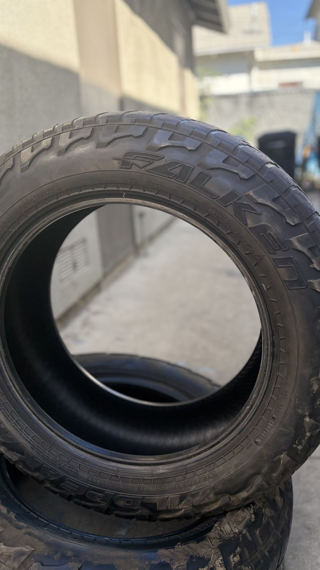 275 60 R20 Tires