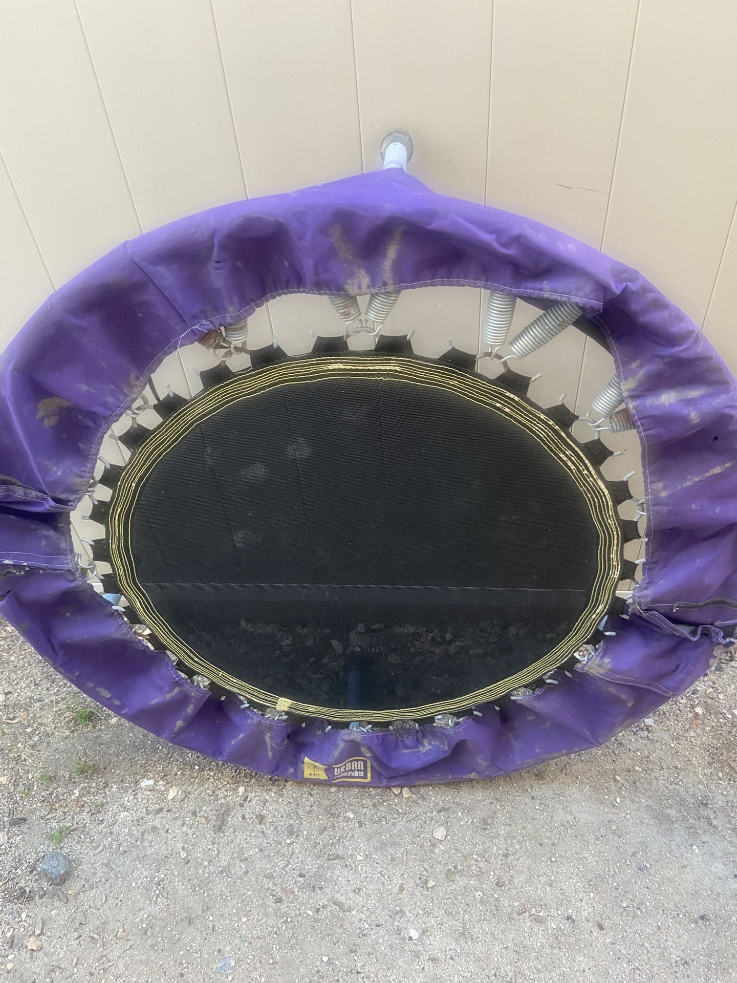 Trampoline