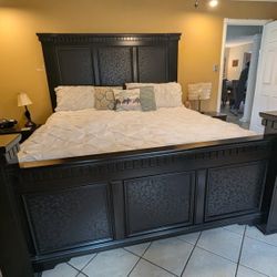 King Size Bed And Bedroom Set - Espresso finish 