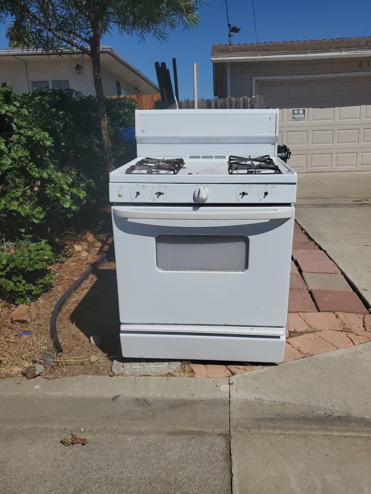 FREE gas Stove GE