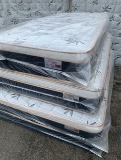 ✨Mattress Pillow Top 12” inches tall ✨ 🛏️All Sizes available  🟠Queen sizes $170 🟡Full sizes $150 🟢Twin sizes $130 🔵Cal king $280 🟣E. King $280 ?
