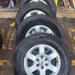 08 Ford Expedition 265/79R17 Wheels & Tires Parts Only 