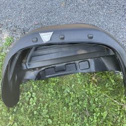 Rear Wheel Well Inserts 