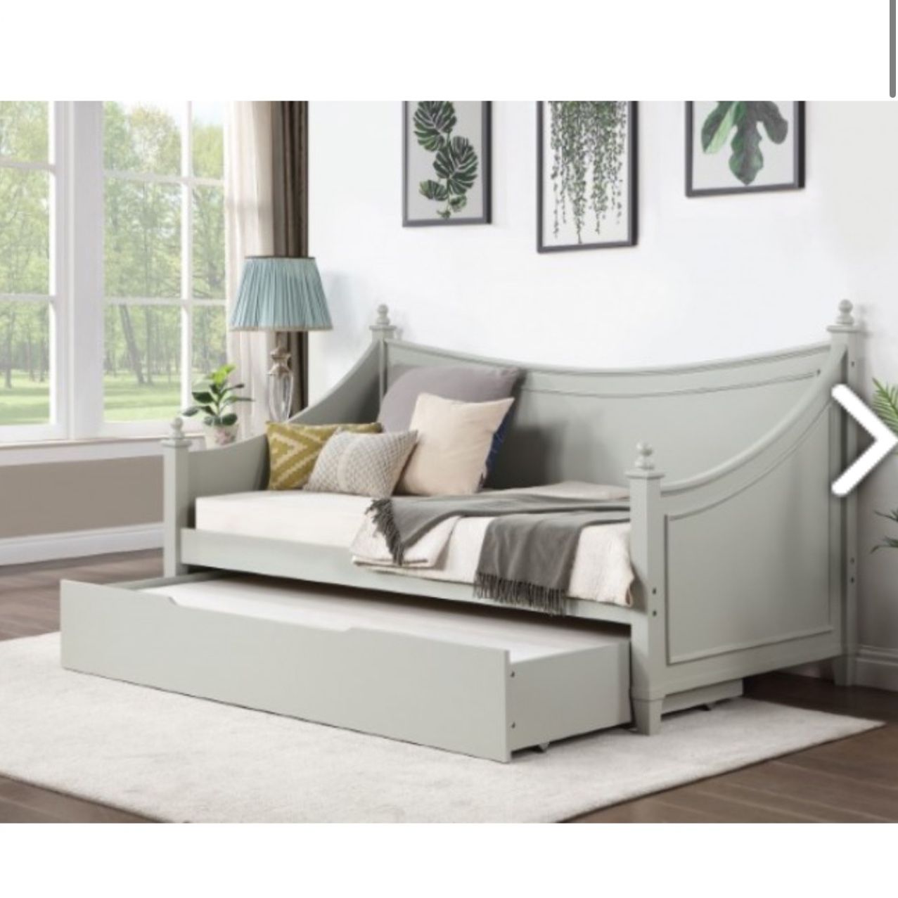 DAYBED WITH TRUNDLE (FREE DELIVERY)