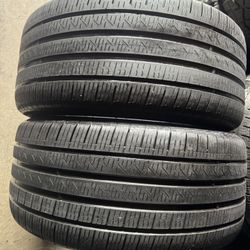 Pair Of 275 40 19 Pirelli Cinturato P7 Run Flat Tires 