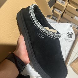 Ugg Slipper