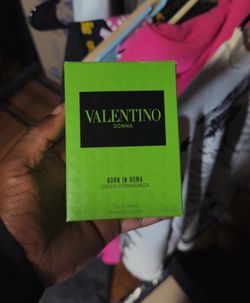 Valentino Cologne