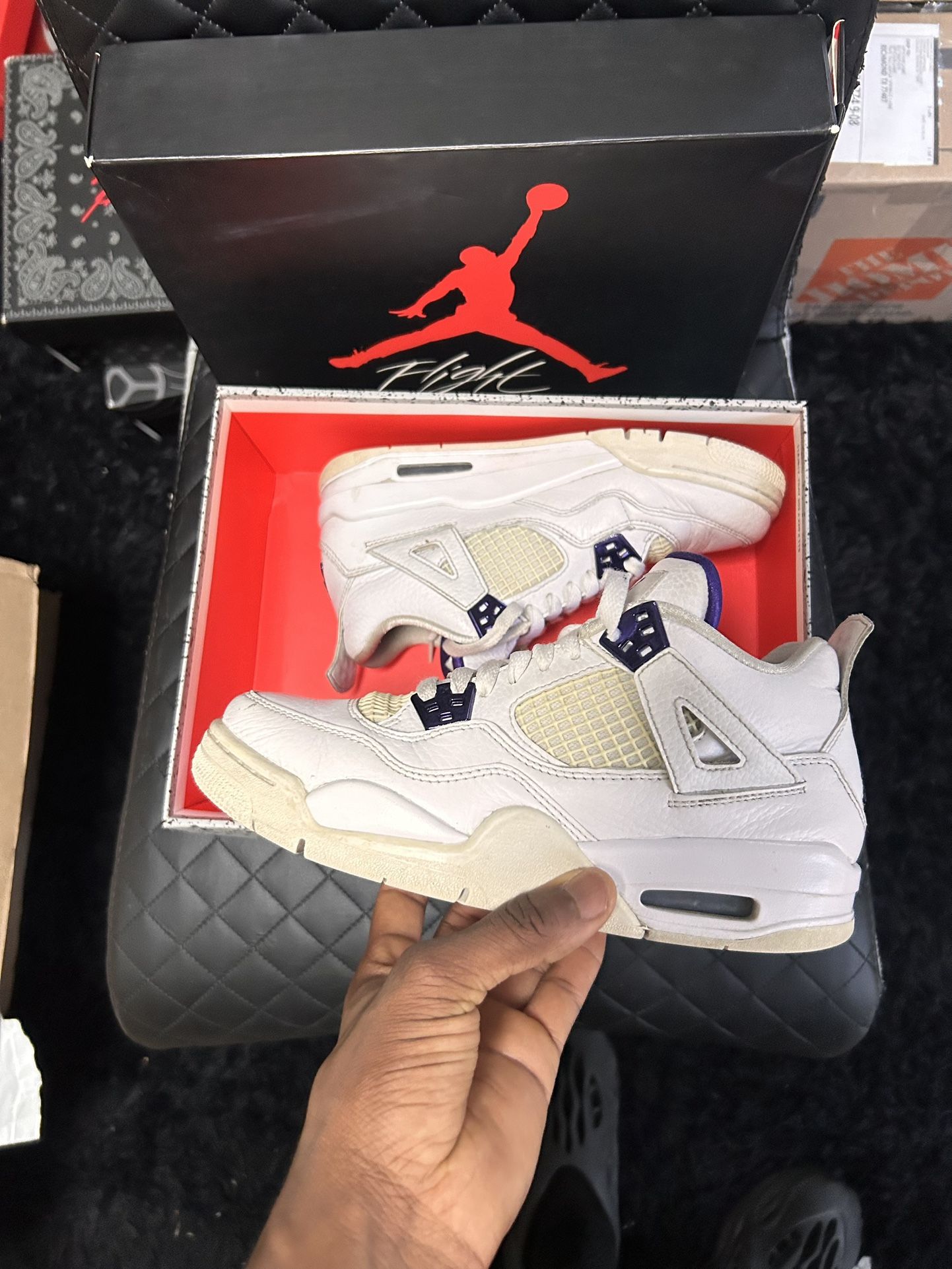 Jordan 4 retro metallic purple size 6Y