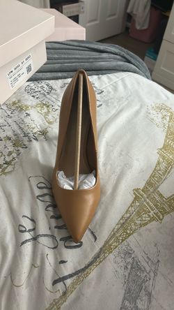 Tan Leather Pointed-Toe Heels