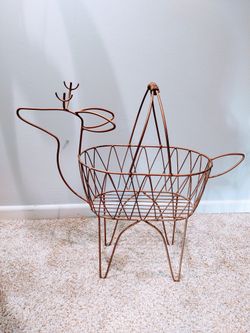 Vintage Rustic Wire Reindeer Basket