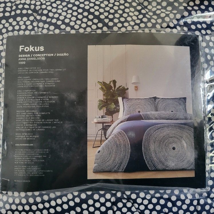 MARIMEKKO FOKUS ANNA DANIELSSON KING COMFORTER SET. NEW. $60