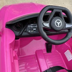 New Mercedes kids power wheels