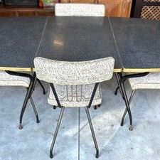 Vintage Mid Century Modern - The Howell Co. Dropleaf Table W/4 Chairs - Nice! 