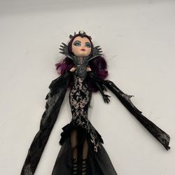 Ever After High Spellbinding Raven Doll Mattel daughter of Evil Queen