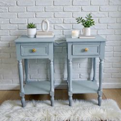 ✨ Blue Willow Cottage Nightstand Pair – Antique Gold Hardware ✨