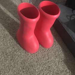 Big Red Boots Mischief