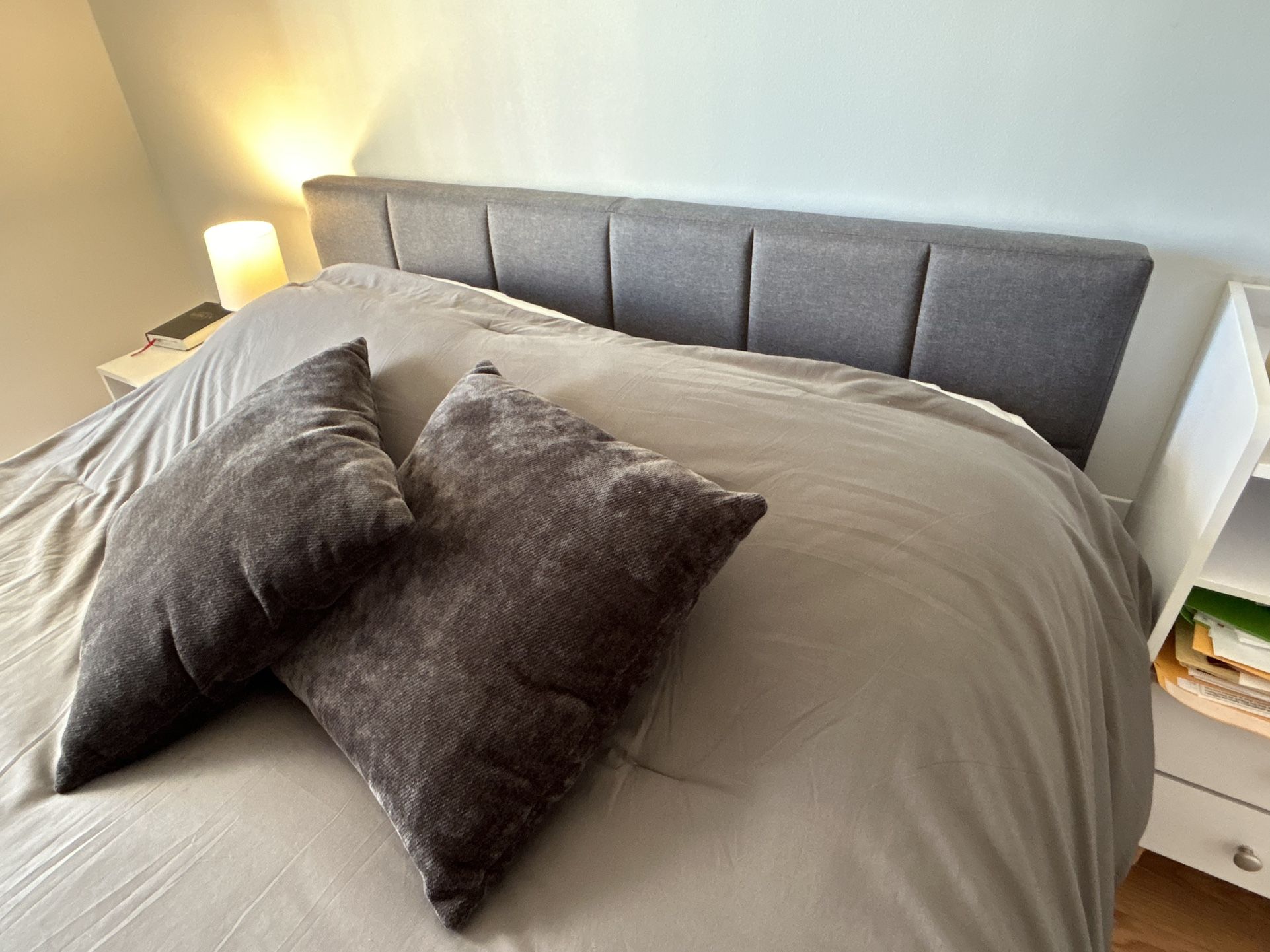 Queen bed Ikea frame Zinus matterss