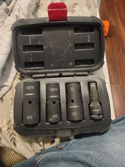 Husky impact set