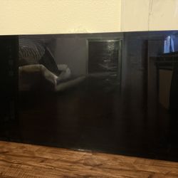  Sony Bravia XBR 65” LCD TV – Premium Sound & Display – Great Condition! 