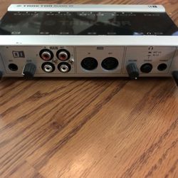 Traktor Scratch Pro 2 and Stanton Uberstand