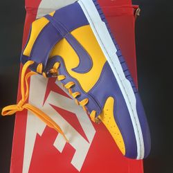 Nike Dunk Hi Lakers (SZ13)