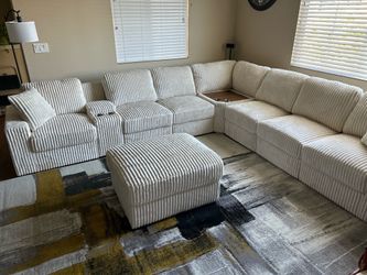 Corner Sectional Sofa With Cupholder Console With A Corner Table Usb & Ottoman