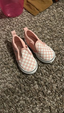 Brand New Pink Vans Size 6