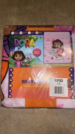 Nickelodeon Dora Silky Soft Throw Blanket