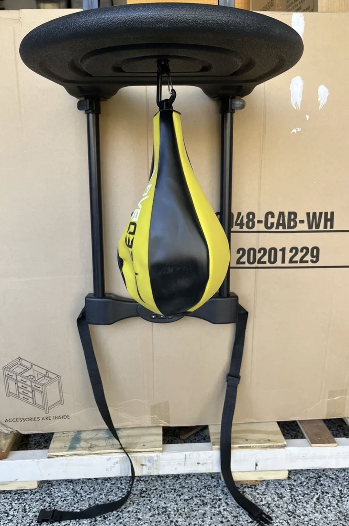 Majik Over-The-Door Speed Bag, Youth Fitness Trainer w/Electronic Timer