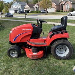 Simplicity Broadmoor Riding Garden Tractor