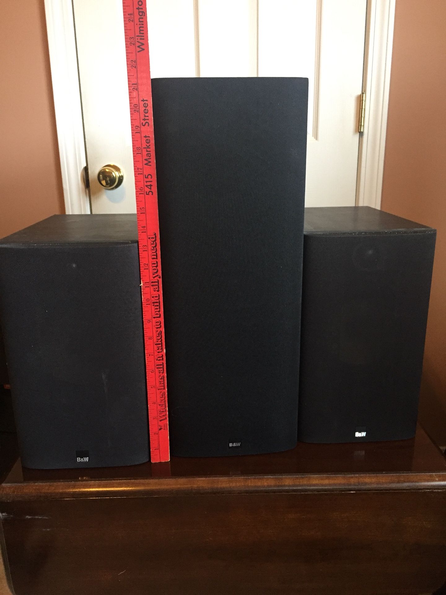 BOWERS & WILKINS (B&W) SPEAKERS $700