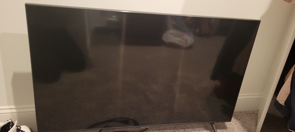 43 Inch Samsung TV Like New