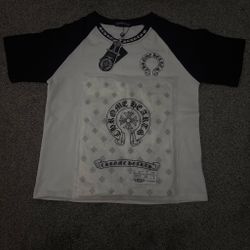 Black and white chrome hearts t shirt size s
